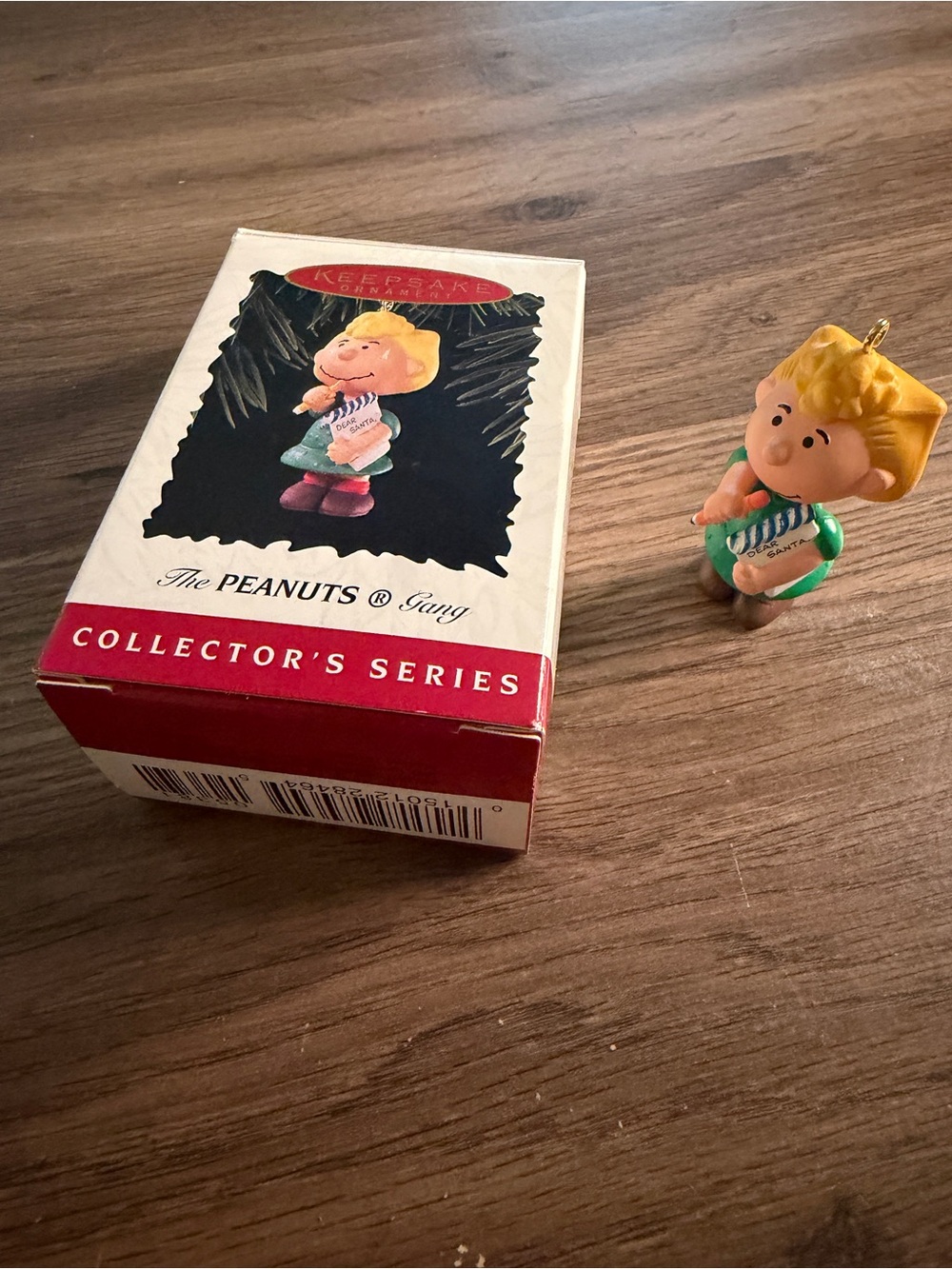 1996 Hallmark Keepsake Sally Brown Peanuts Gang #4 Final Series Ornament w/ Box